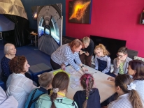 В Мурманске прошла адаптивная экскурсия ко Дню космонавтики