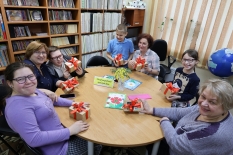 Юные читатели создали уникальные букеты к Международному женскому дню