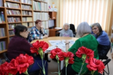 Обзор журналов и газет «Улыбнись мне, Апрель»