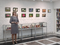 В Апатитах открылась выставка фотографий Гульнары Макеевой «Мир моими глазами»