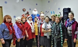 Познавательно-развлекательная программа «Новогодний фейерверк»