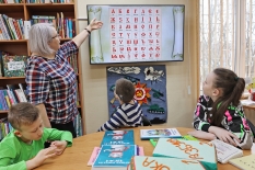 У нас прошла литературная игра «Кто знает Аз да Буки, тому и книги в руки»