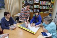 В клубе брайлистов открыли для себя суровую красоту Хибин