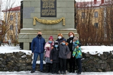 «Ваш подвиг будет жить в веках!»: экскурсия к памятнику Воинам 6-й героической комсомольской батареи